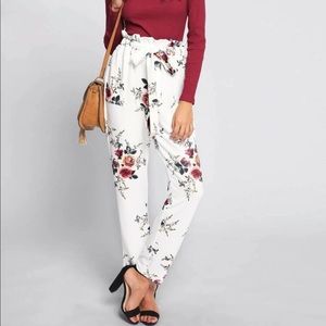 SHEIN Self Belted Frill Detail Floral Pants (M)